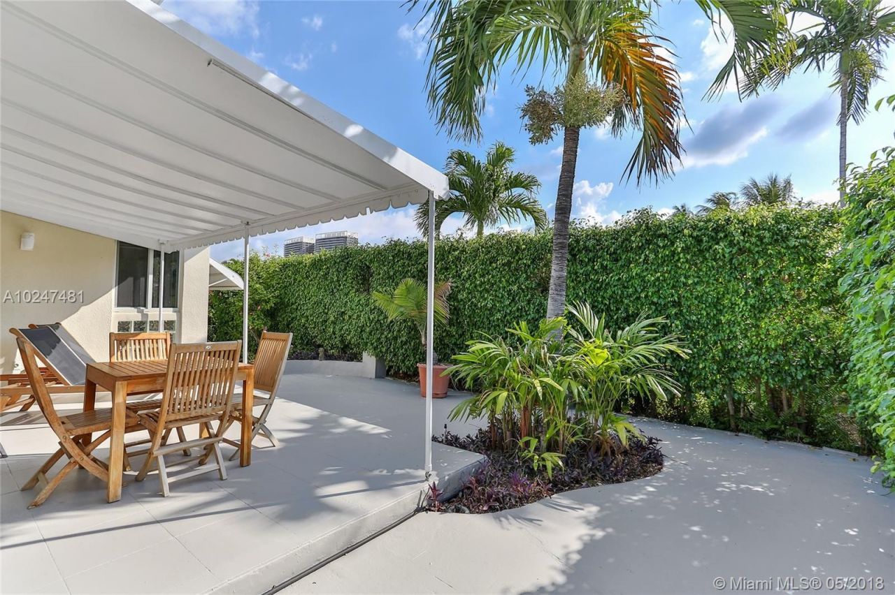 Дом в Майами, США, 220 м² - фото 3