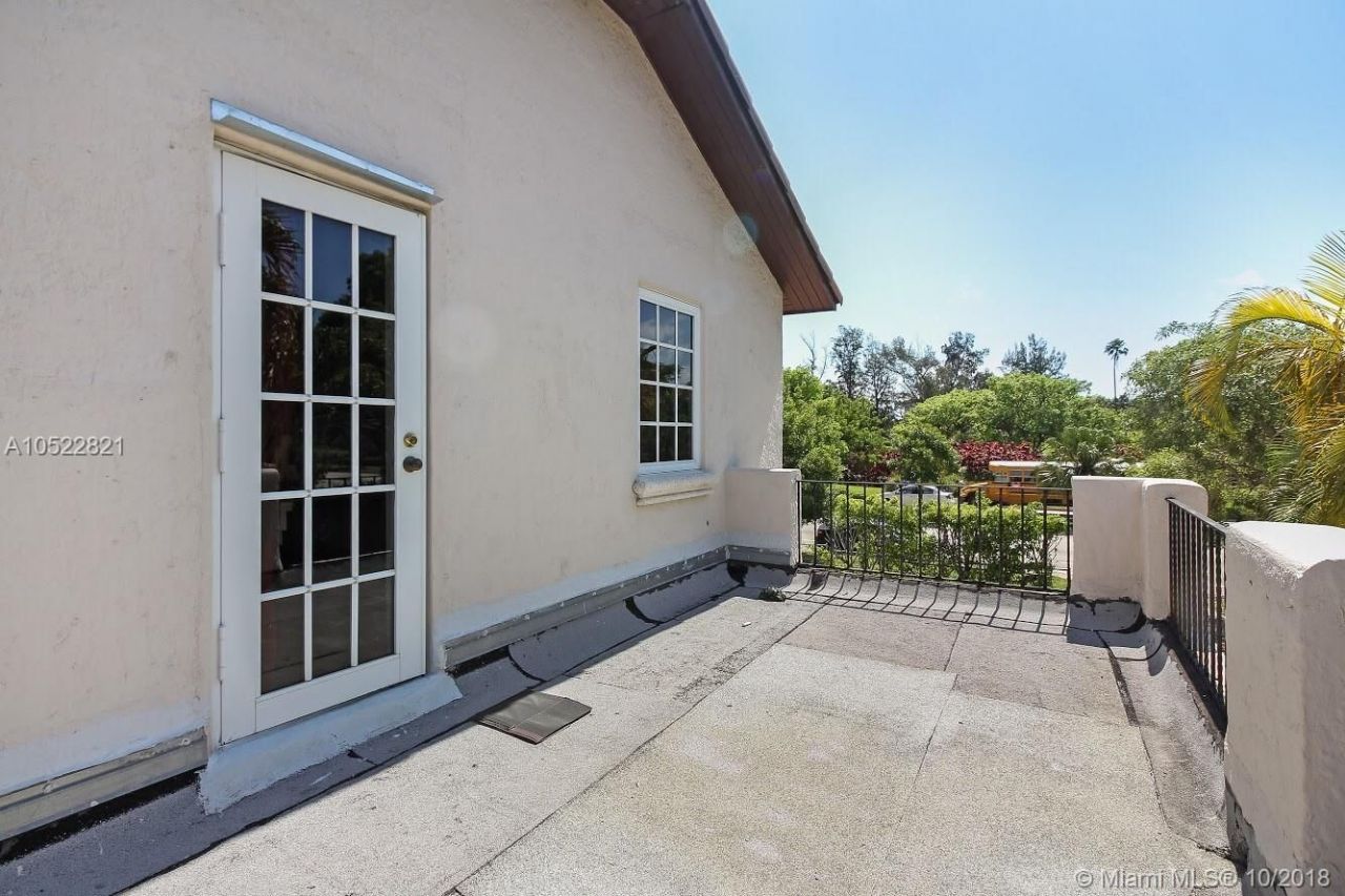 Дом в Майами, США, 240 м² - фото 6