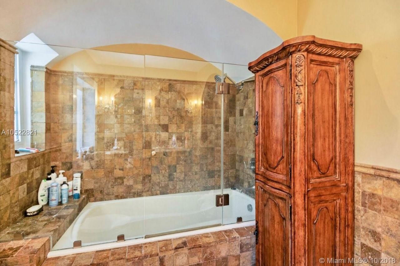 Дом в Майами, США, 240 м² - фото 8