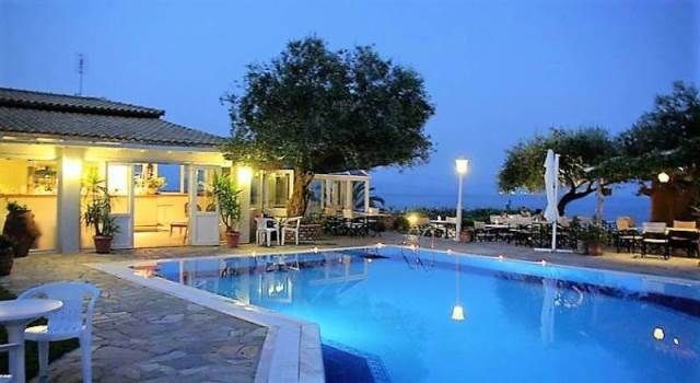 Отель, гостиница на Корфу, Греция, 550 м2 - фото 1
