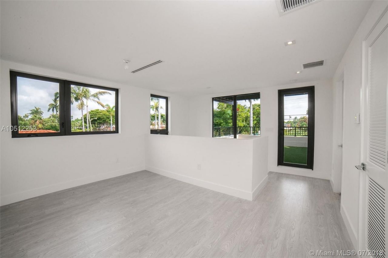 Вилла в Майами, США, 250 м² - фото 5