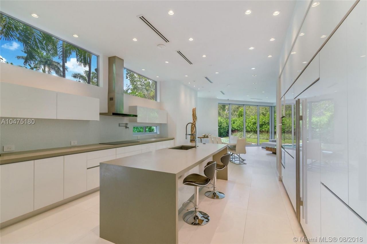 Вилла в Майами, США, 400 м² - фото 8