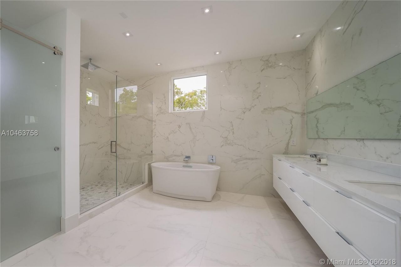 Вилла в Майами, США, 445 м² - фото 5