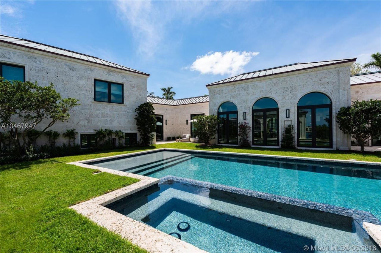 Вилла в Майами, США, 930 м² - фото 4