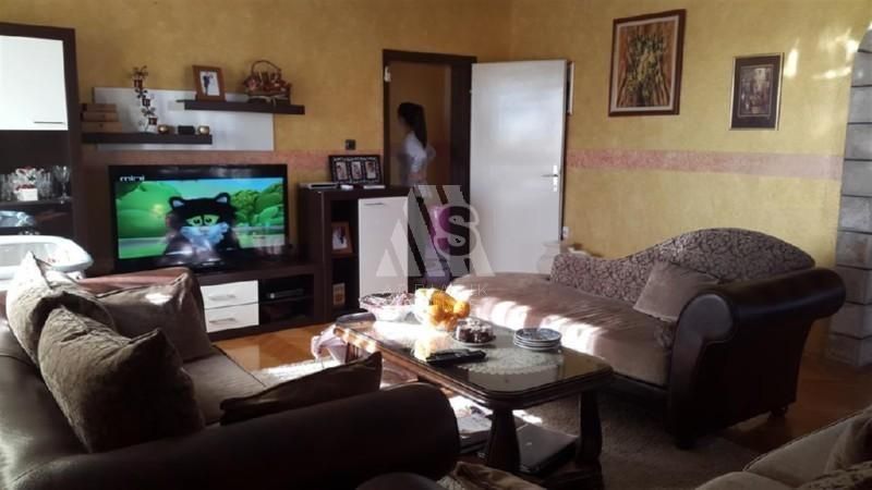 Дом в Голубовцах, Черногория, 260 м² - фото 17