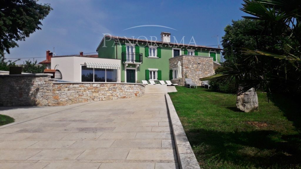 Дом в Светвинченате, Хорватия, 320 м2 - фото 1