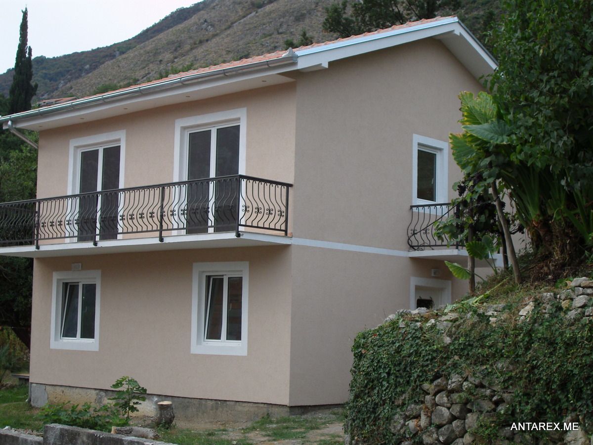 Дом в Прчани, Черногория, 161 м2 - фото 1