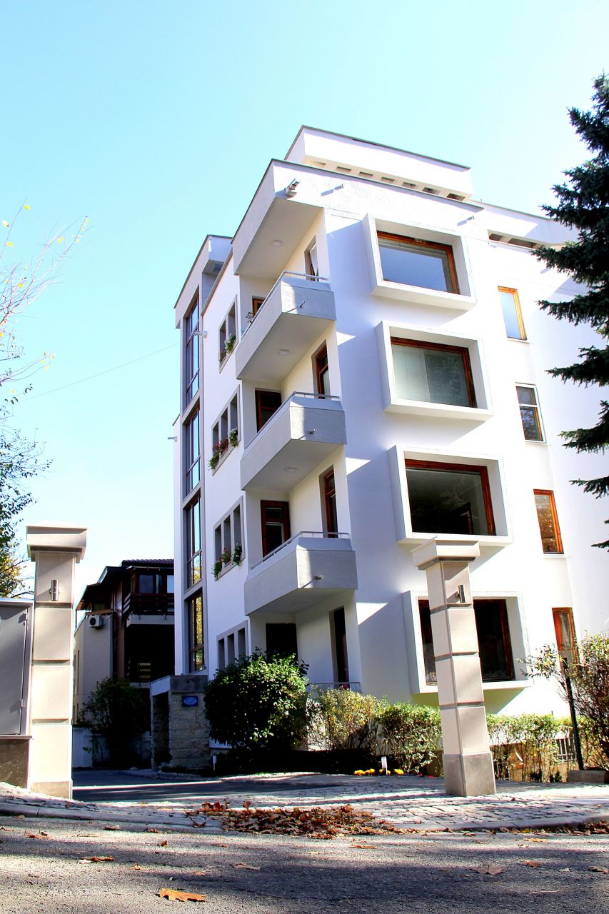 Апартаменты в Софии, Болгария, 217 м2 - фото 1