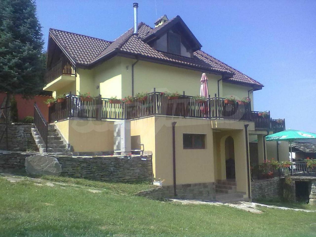 Дом в Ловече, Болгария, 800 м2 - фото 1