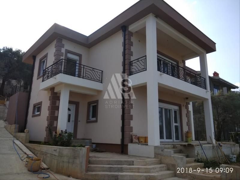 Коттедж в Баре, Черногория, 200 м² - фото 2