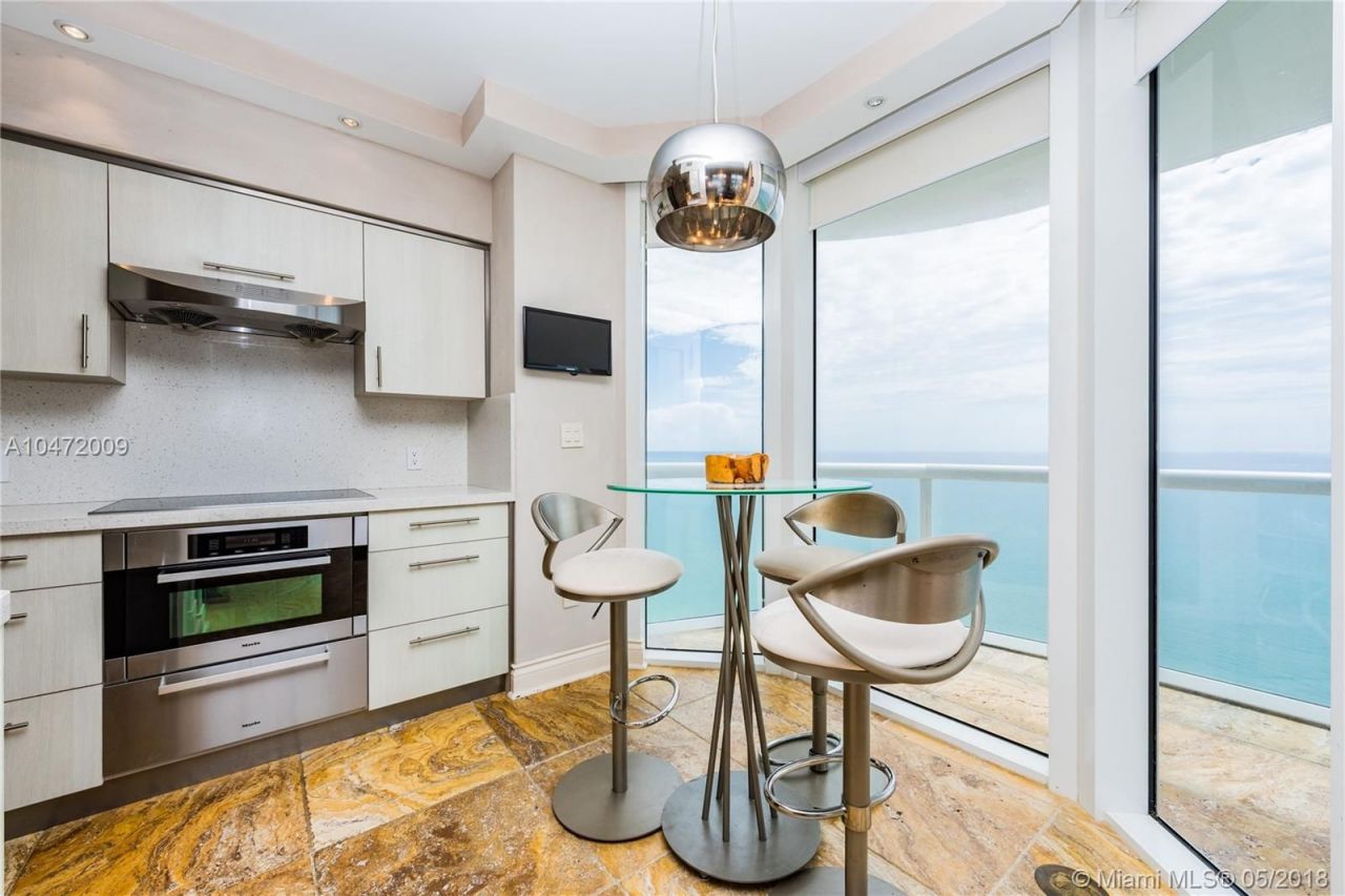 Апартаменты в Майами, США, 170 м² - фото 13