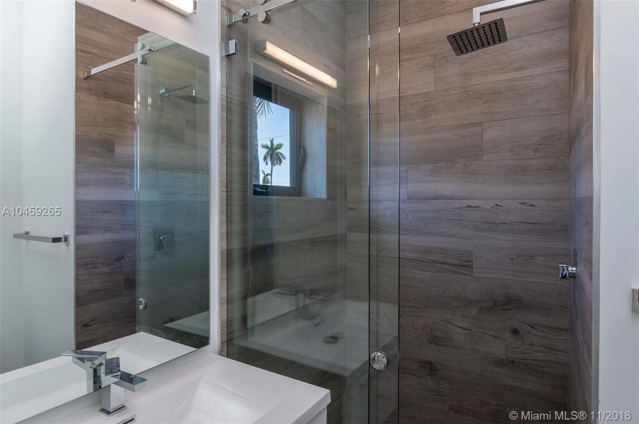 Таунхаус в Майами, США, 250 м² - фото 13