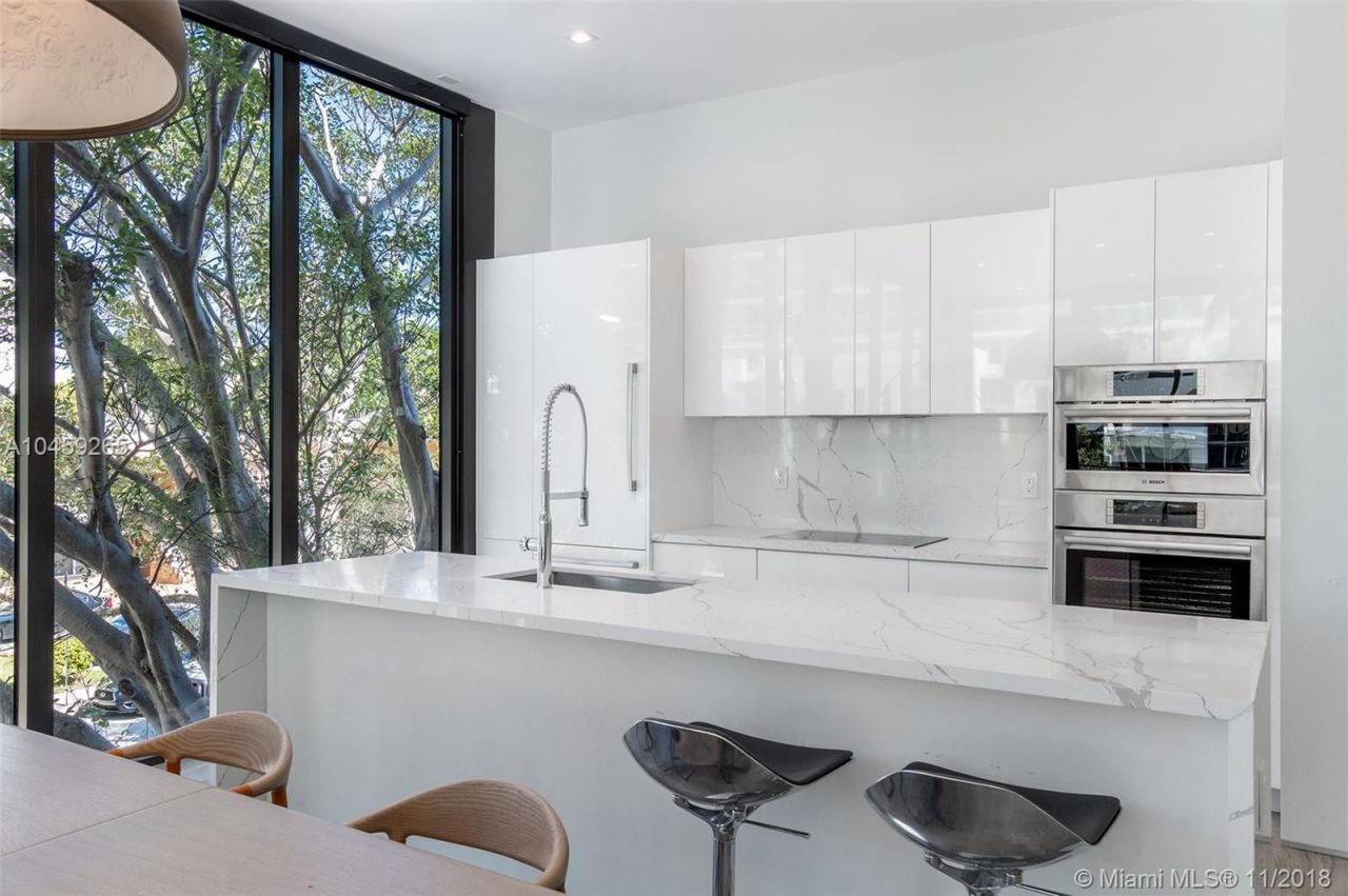 Таунхаус в Майами, США, 250 м² - фото 17