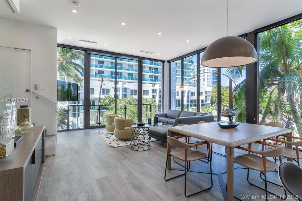 Таунхаус в Майами, США, 250 м² - фото 2