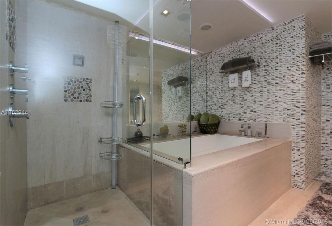 Квартира в Майами, США, 174 м² - фото 12