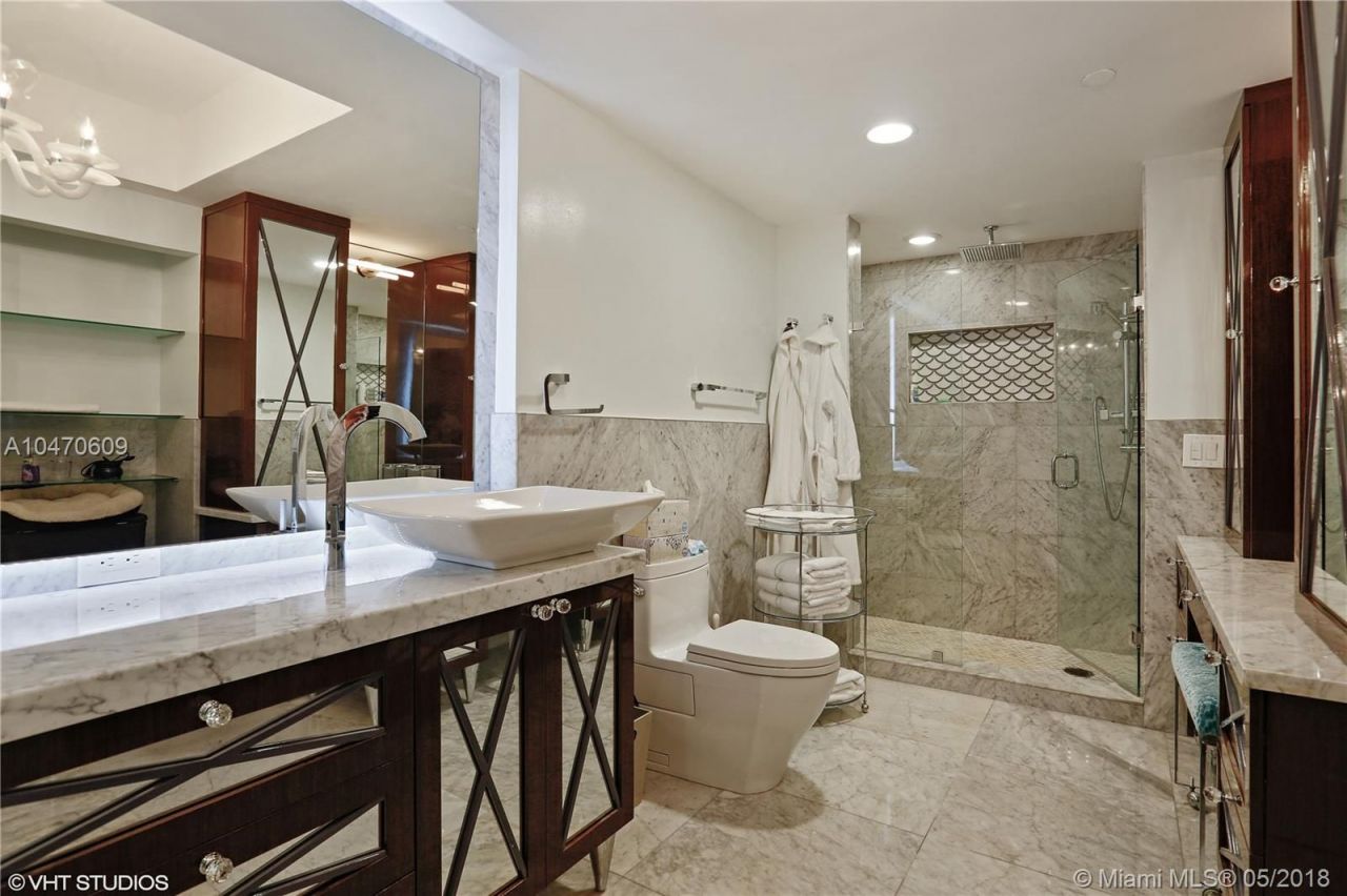 Апартаменты в Майами, США, 200 м² - фото 9