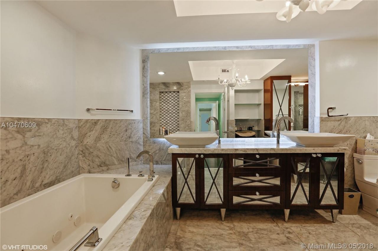 Апартаменты в Майами, США, 200 м² - фото 12