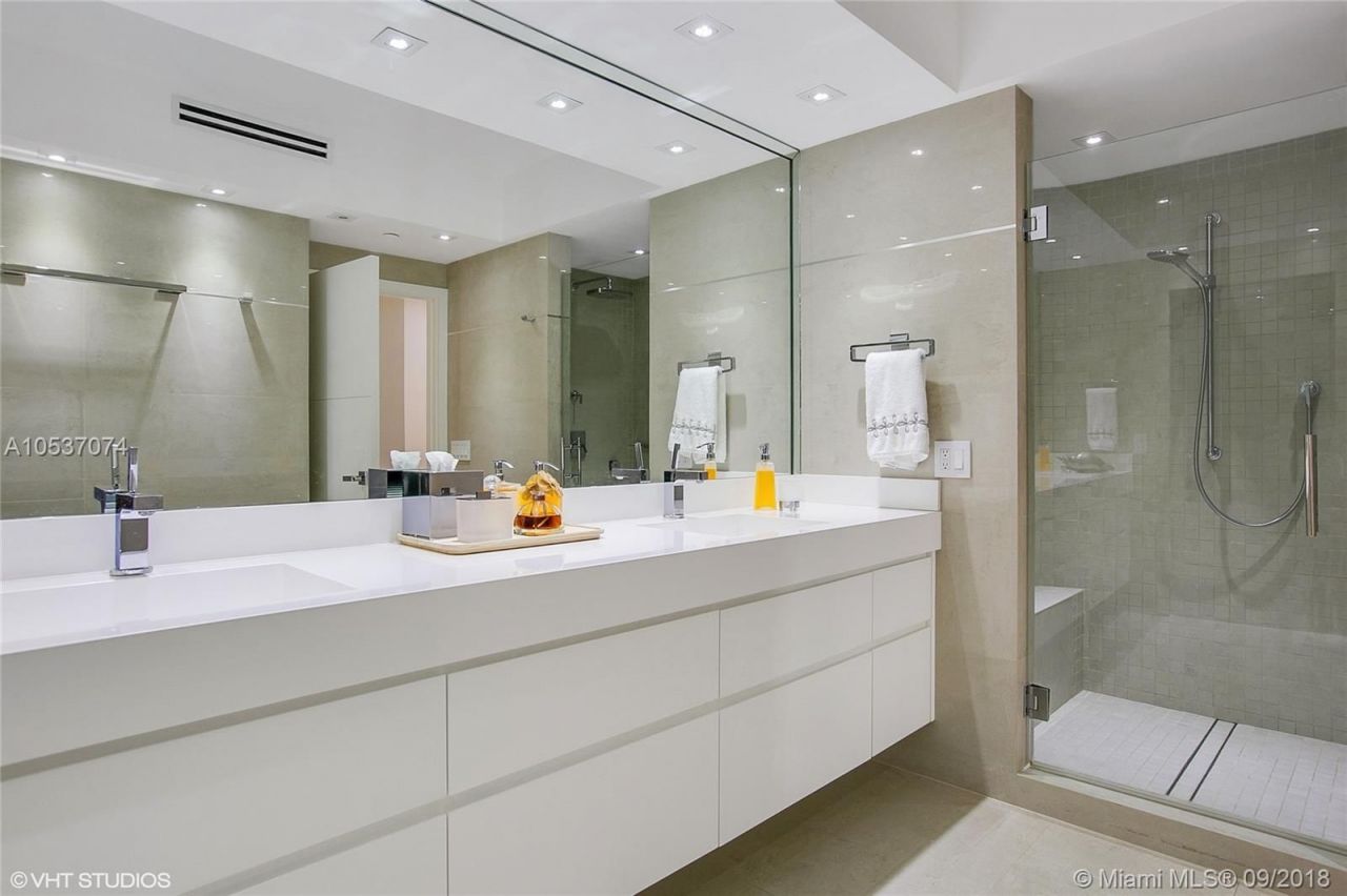 Апартаменты в Майами, США, 200 м² - фото 12