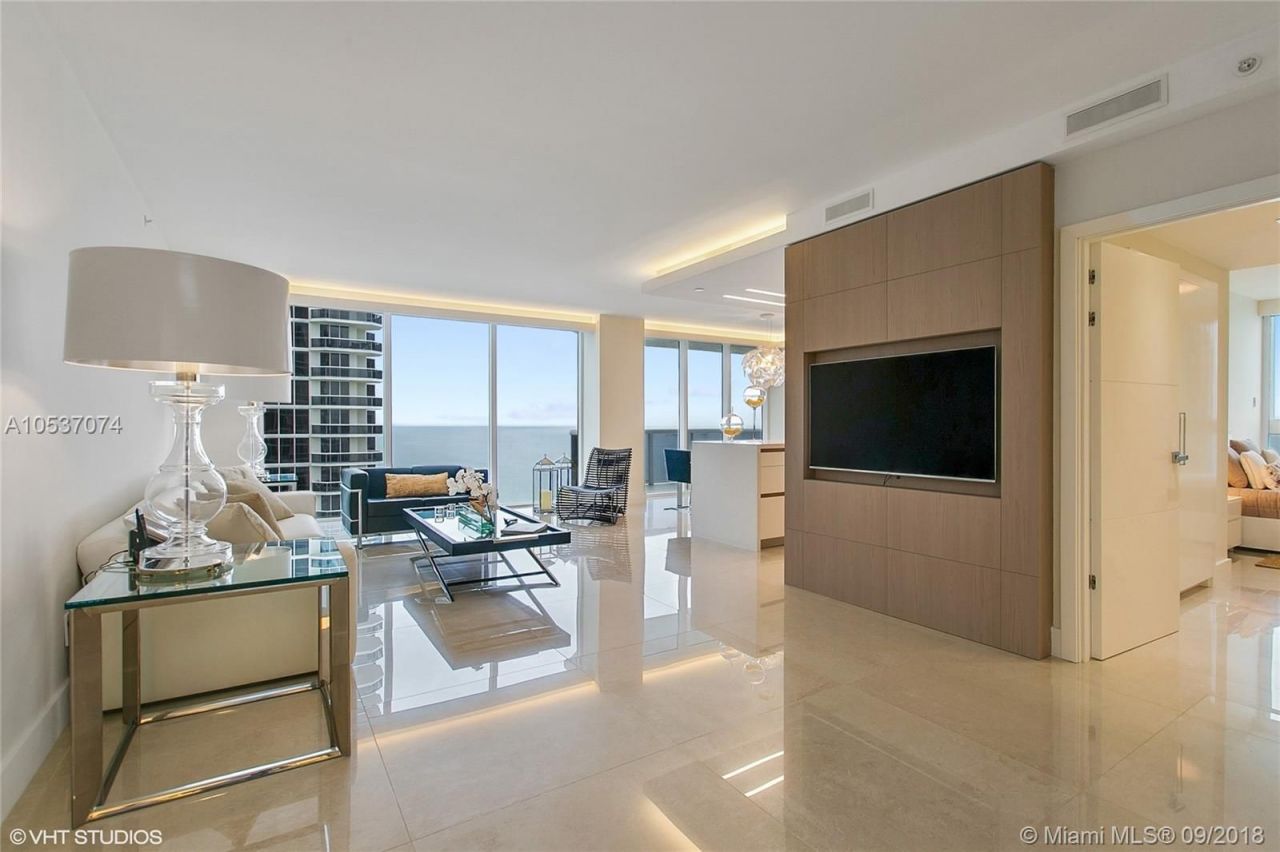 Апартаменты в Майами, США, 200 м² - фото 2