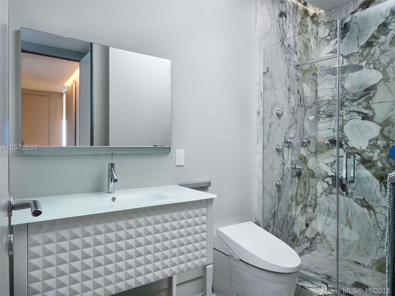 Апартаменты в Майами, США, 200 м² - фото 9