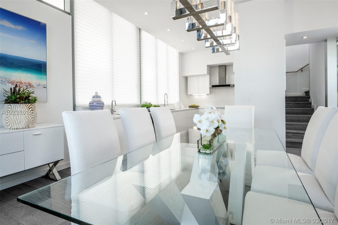 Таунхаус в Майами, США, 400 м² - фото 17