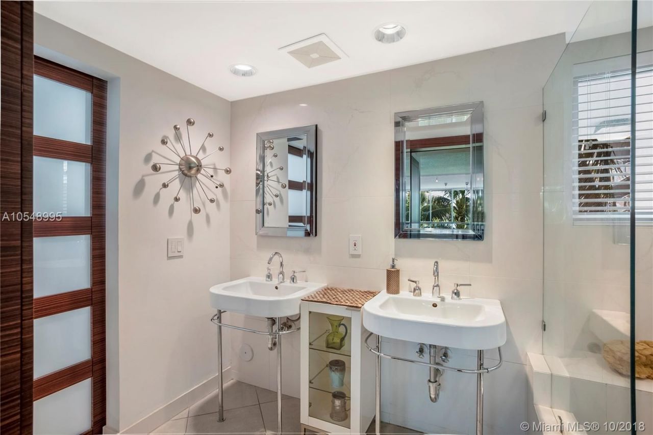 Таунхаус в Майами, США, 140 м² - фото 9