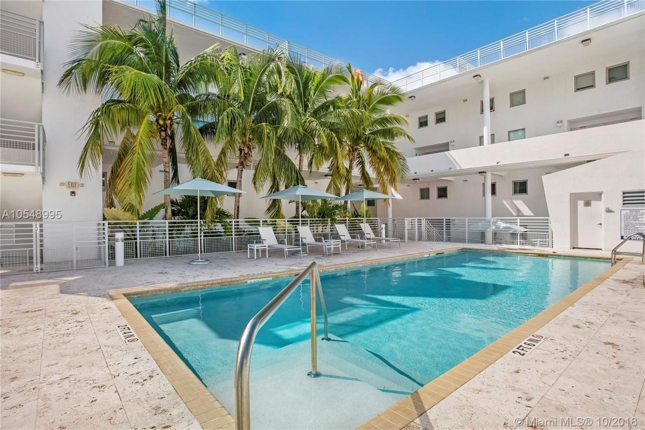 Таунхаус в Майами, США, 140 м² - фото 16