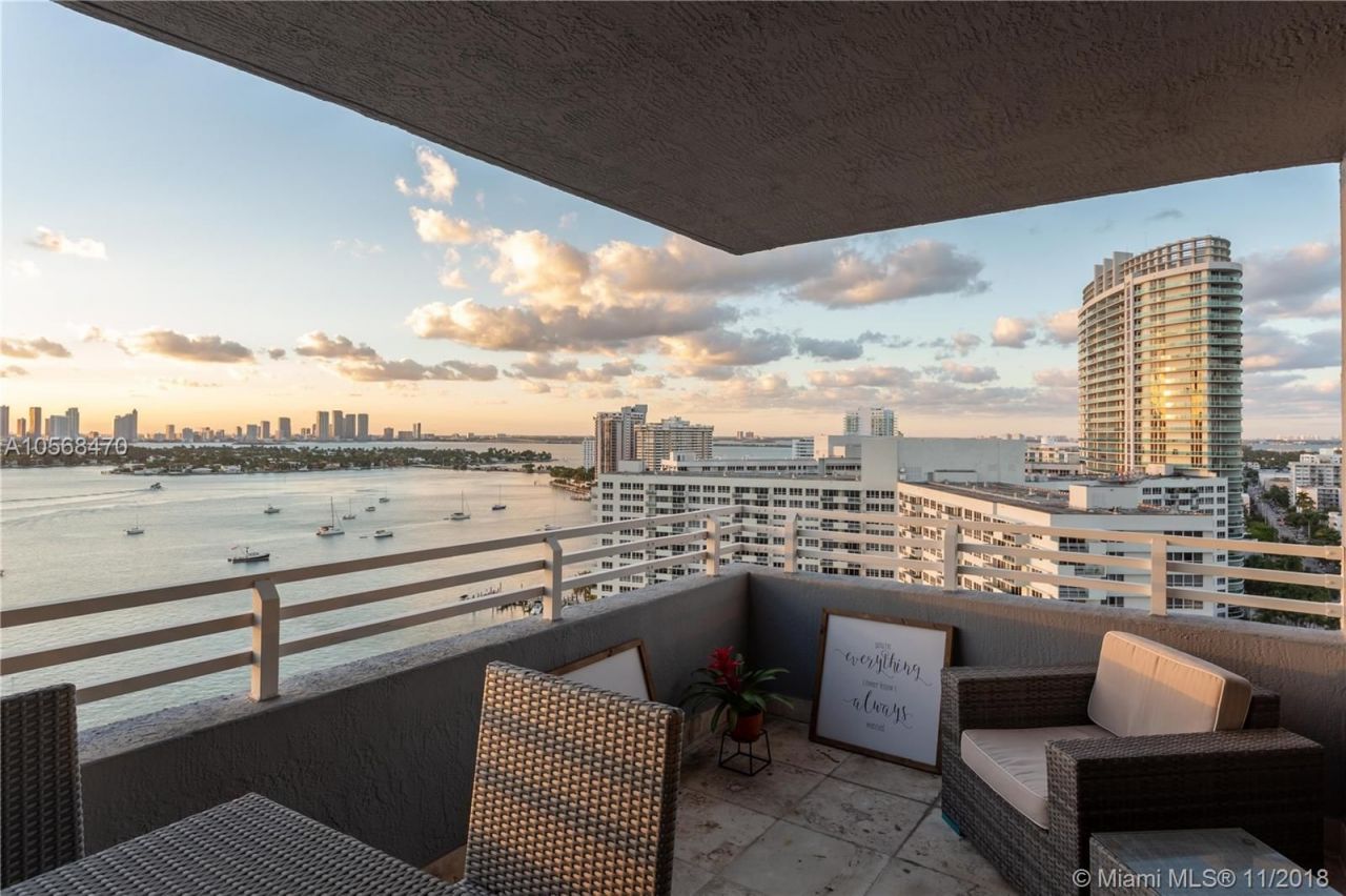 Апартаменты в Майами, США, 120 м2 - фото 1