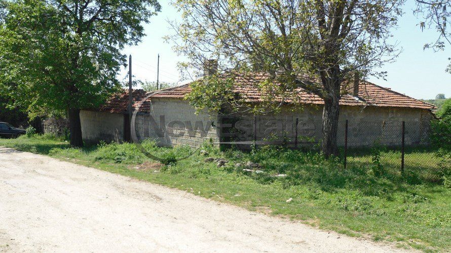 Дом в Провадии, Болгария, 2 070 м2 - фото 1