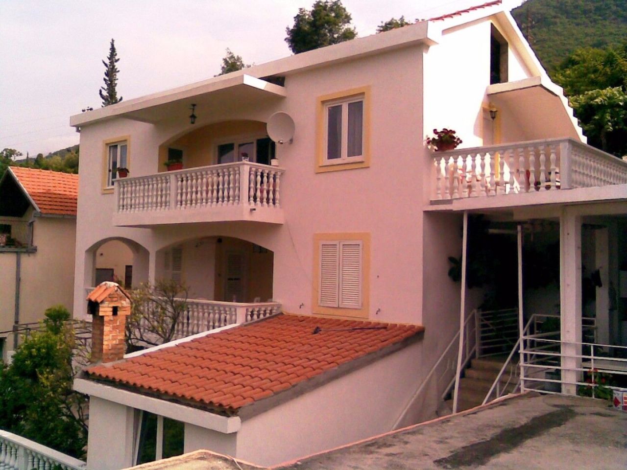 Дом в Кумборе, Черногория, 205 м2 - фото 1