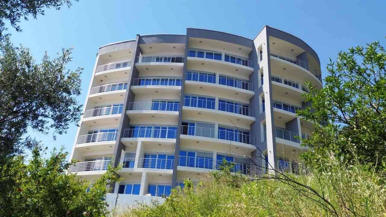 Коммерческая недвижимость в Рафаиловичах, Черногория, 43 м2 - фото 1