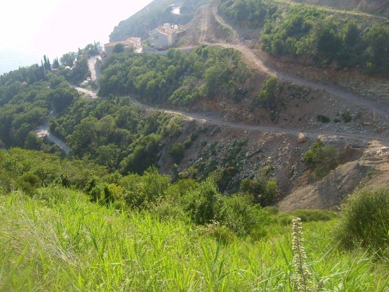 Земля в Будве, Черногория, 4 800 м² - фото 2