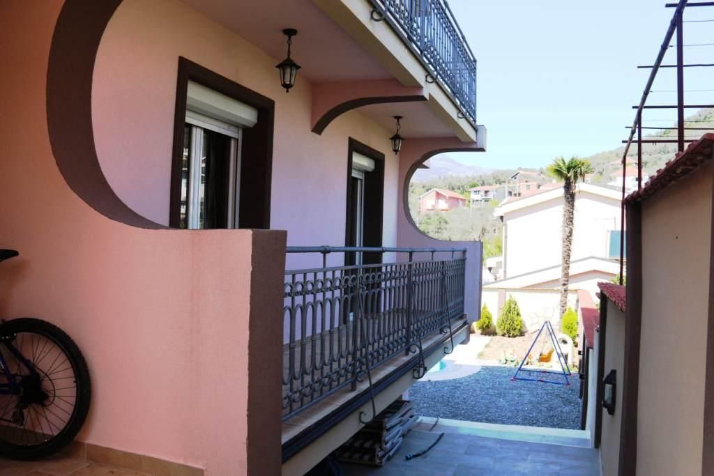 Вилла в Баре, Черногория, 550 м² - фото 2