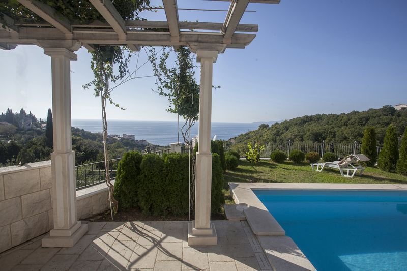 Вилла в Режевичах, Черногория, 200 м² - фото 3