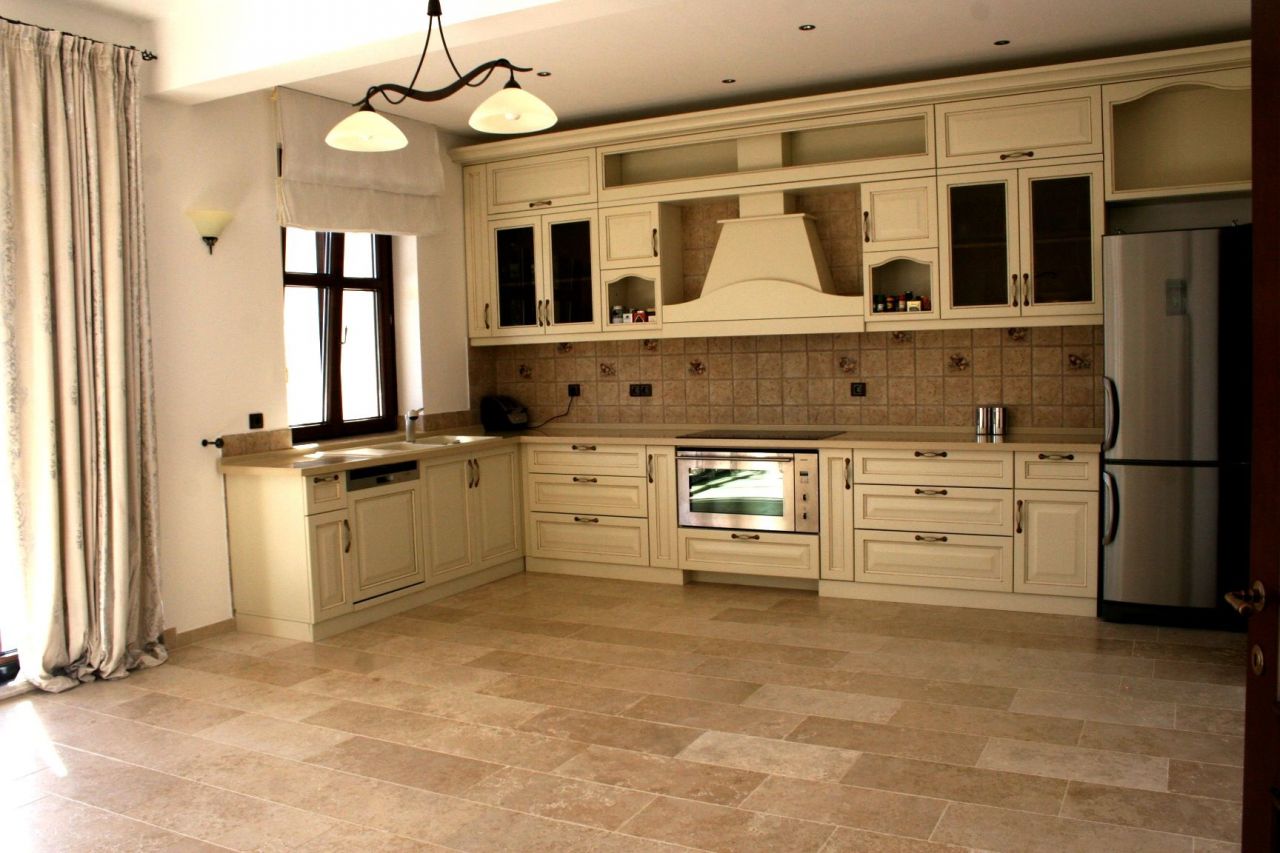 Вилла в Петроваце, Черногория, 760 м² - фото 6