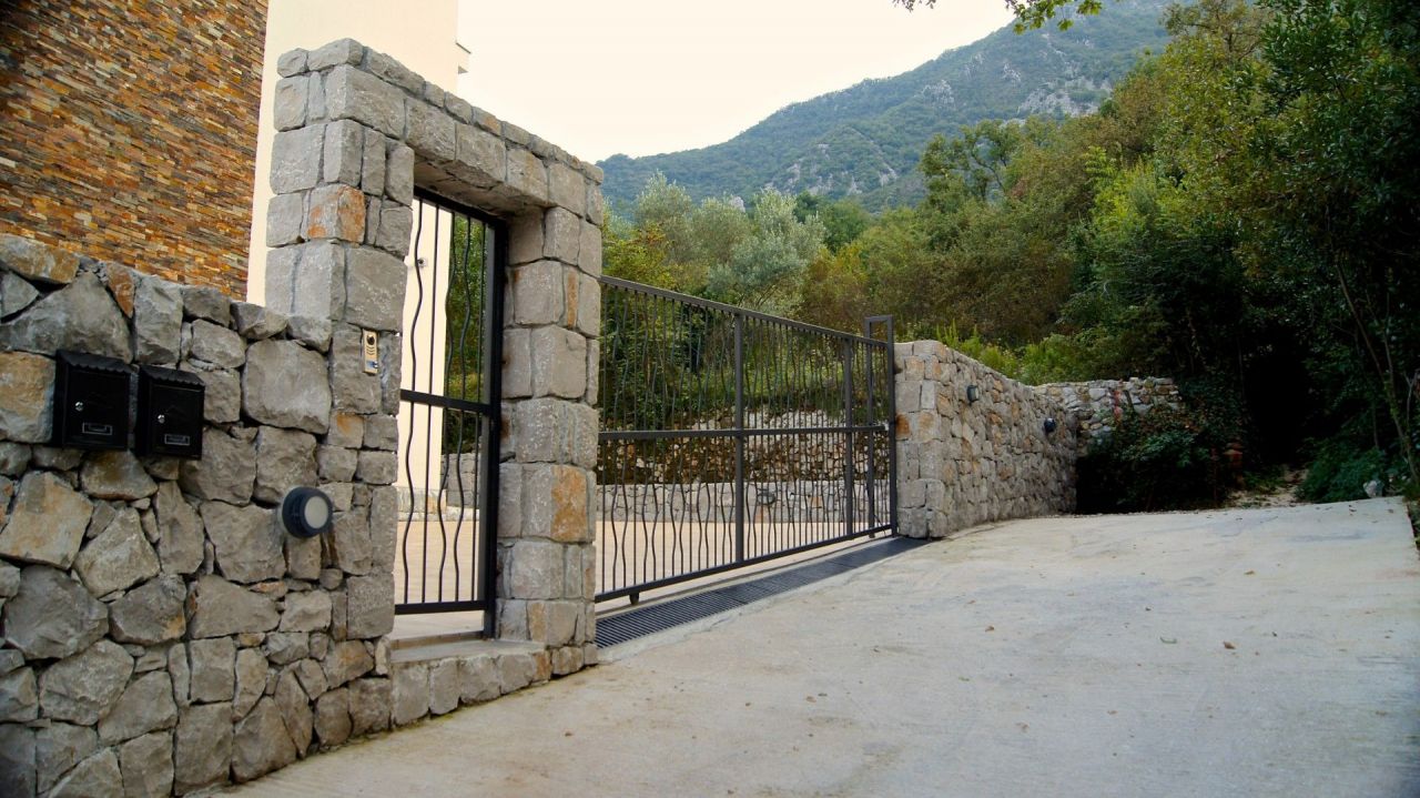 Вилла в Прчани, Черногория, 137 м² - фото 6