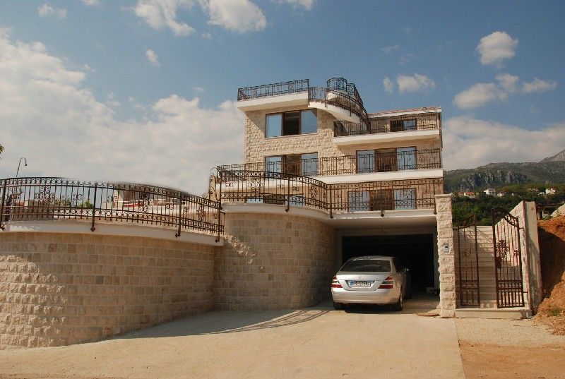 Вилла в Херцег-Нови, Черногория, 700 м² - фото 7