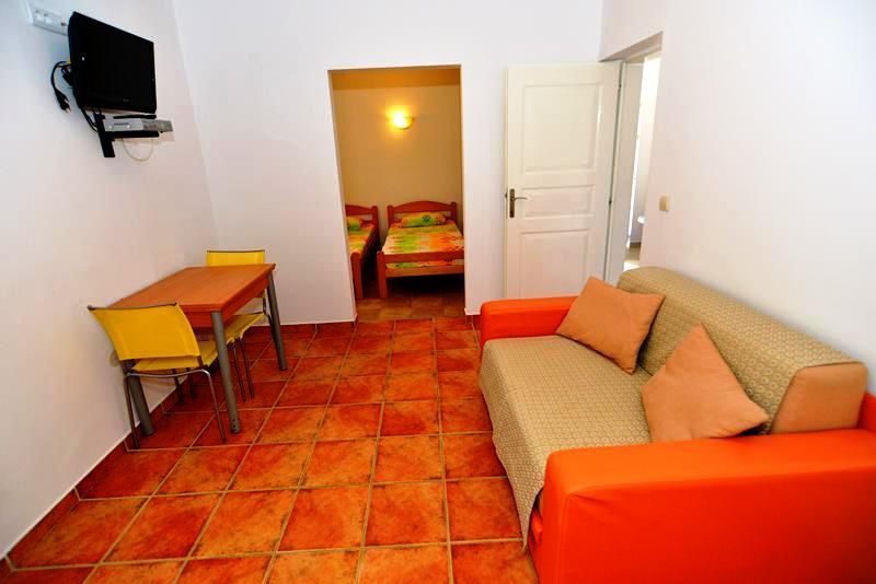 Вилла в Кумборе, Черногория, 300 м² - фото 7