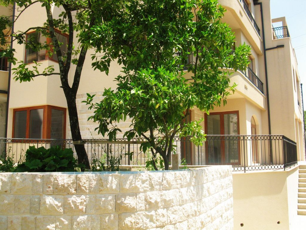 Квартира в Херцег-Нови, Черногория, 270 м² - фото 7