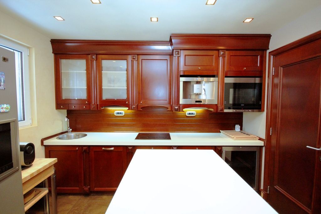 Вилла в Шушани, Черногория, 600 м² - фото 9