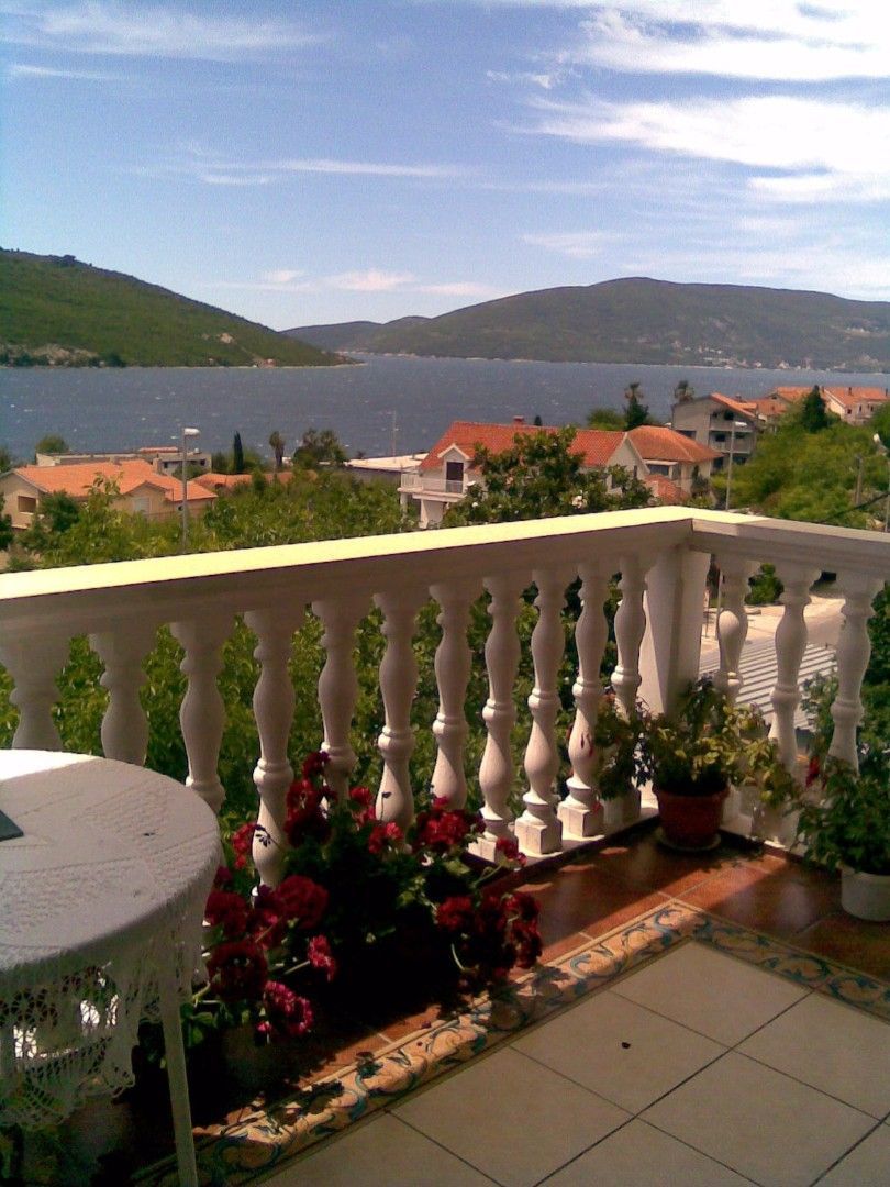 Дом в Кумборе, Черногория, 205 м² - фото 2