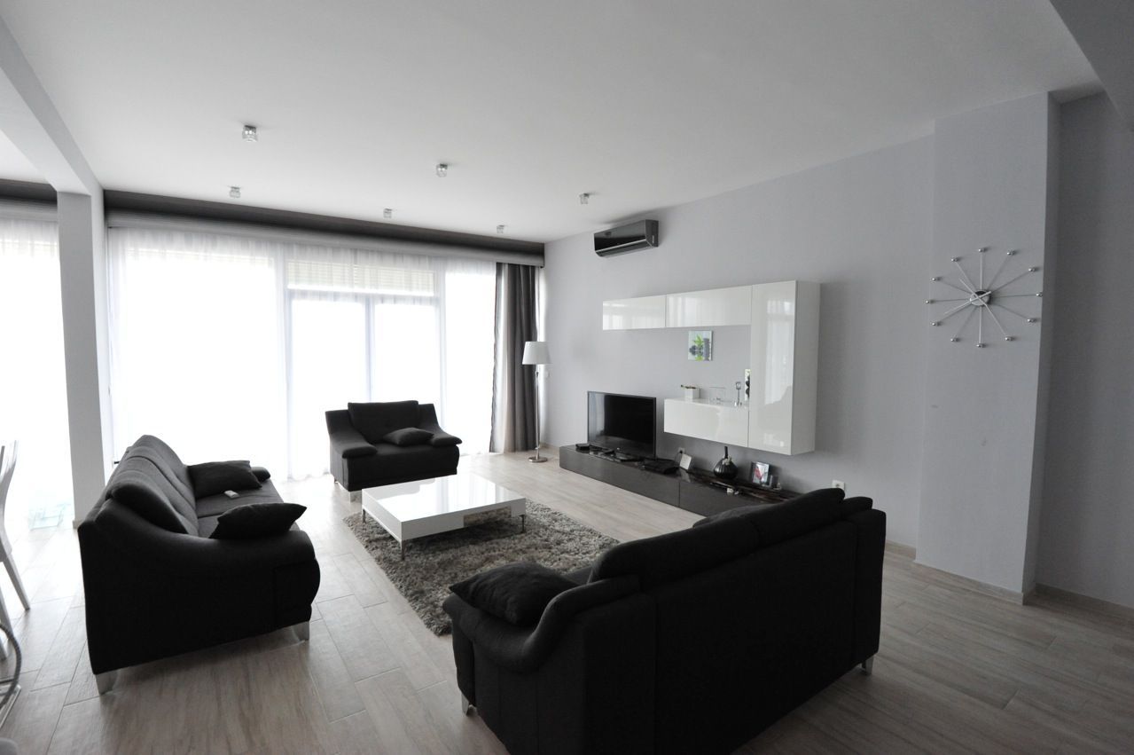 Квартира в Добра Воде, Черногория, 179 м² - фото 12