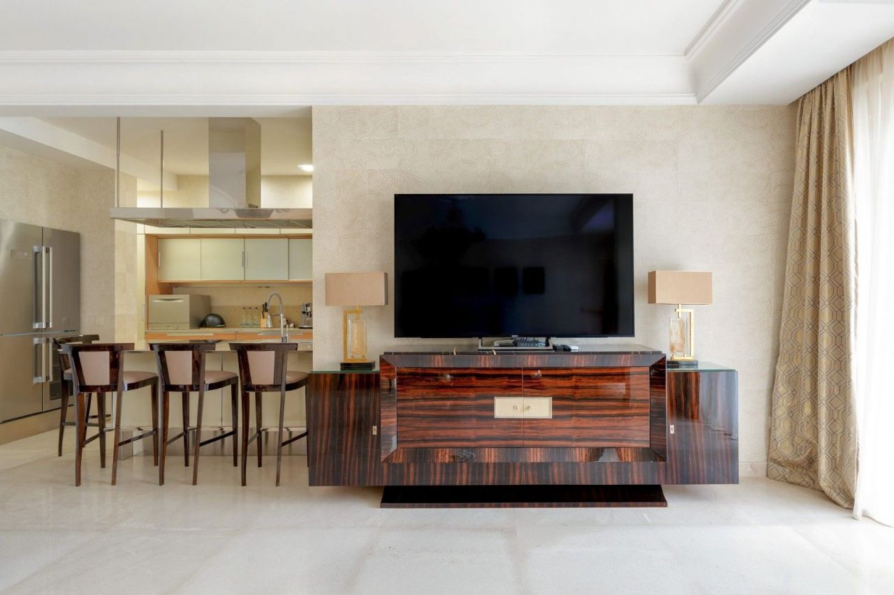 Квартира в Будве, Черногория, 145 м² - фото 12