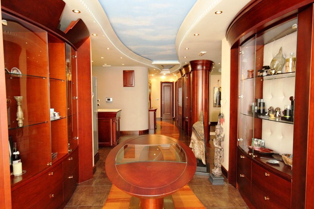 Вилла в Шушани, Черногория, 600 м² - фото 14