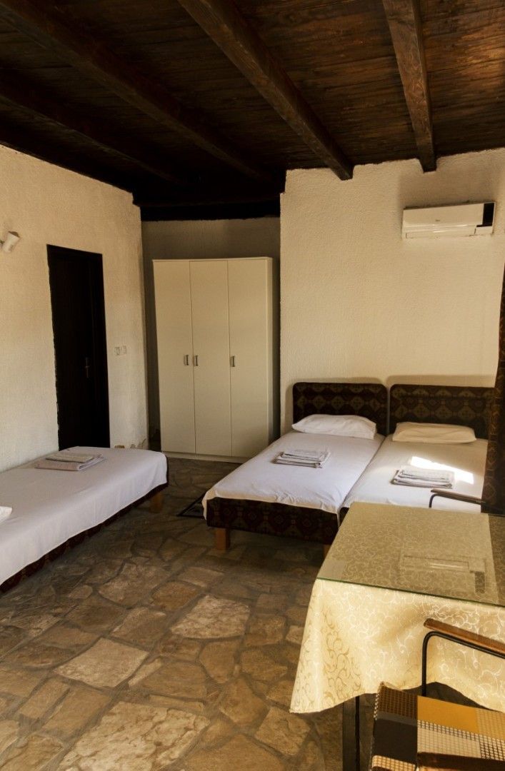 Отель, гостиница в Тивате, Черногория, 500 м² - фото 14