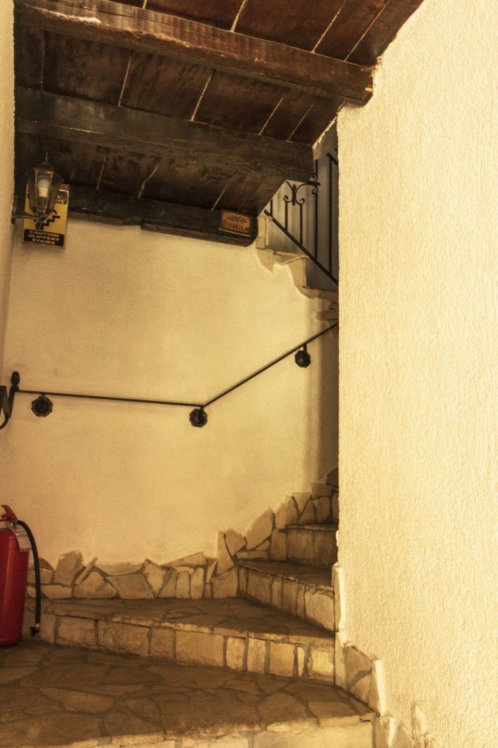 Отель, гостиница в Тивате, Черногория, 500 м² - фото 15