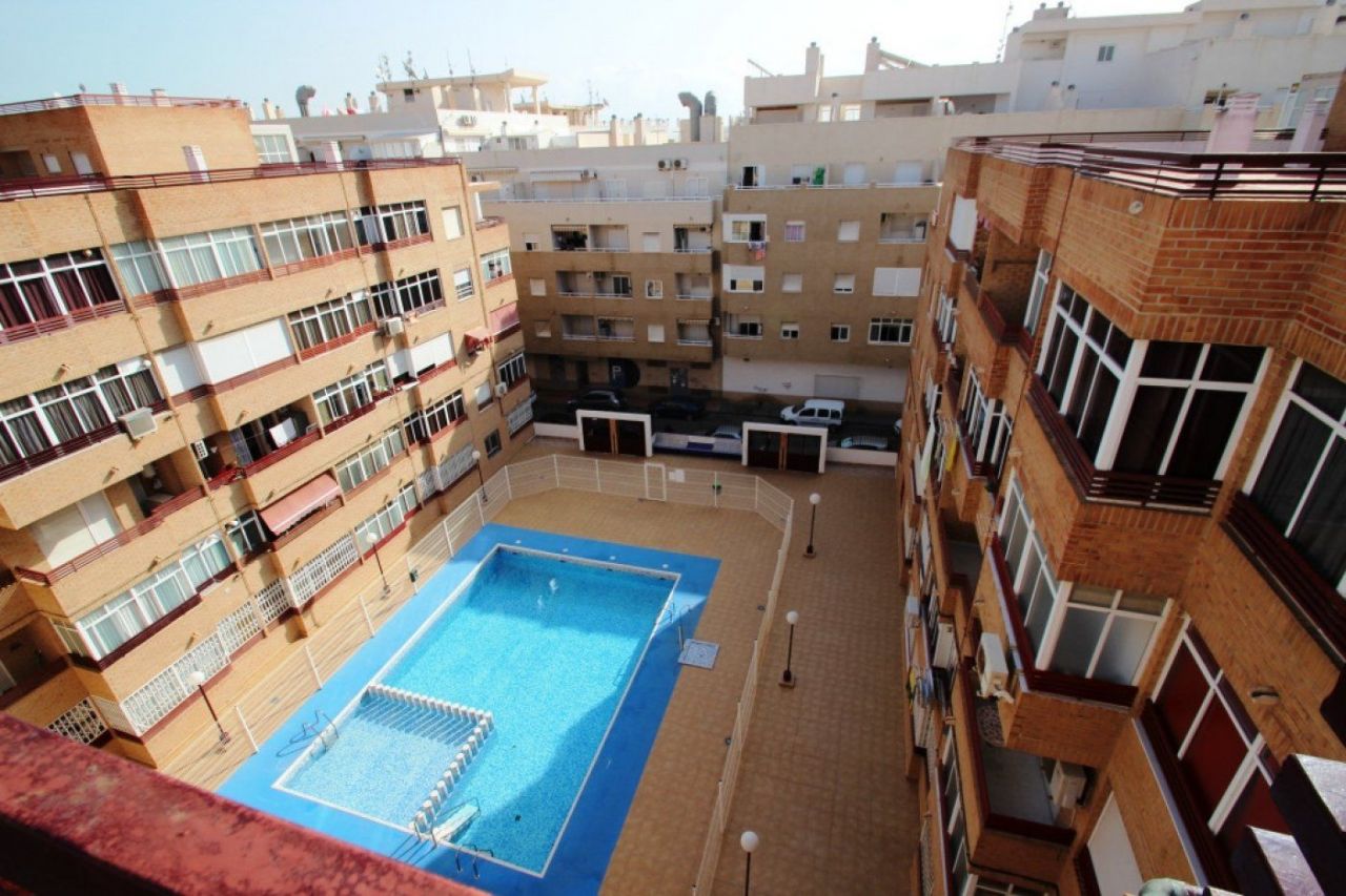 Квартира в Торревьехе, Испания, 49 м2 - фото 1