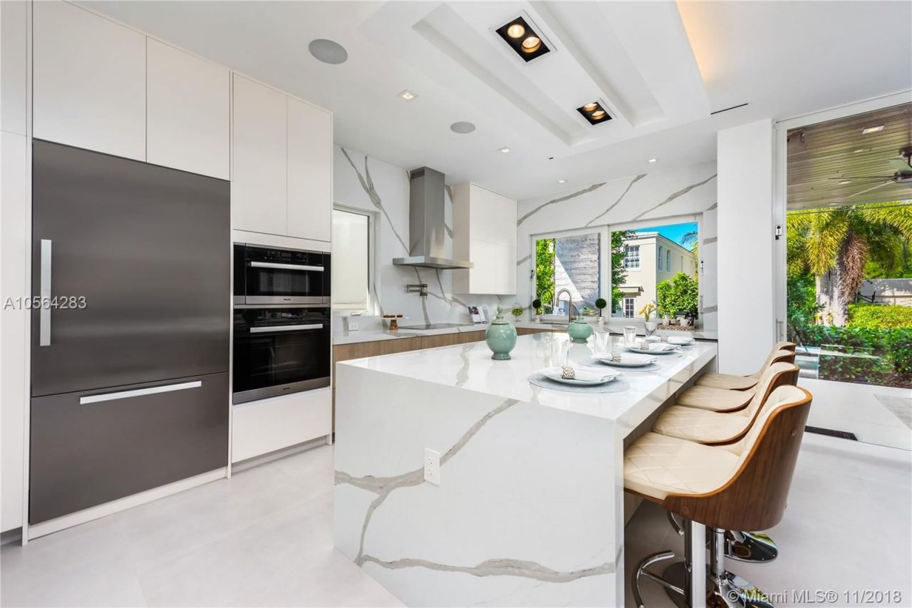 Вилла в Майами, США, 320 м² - фото 14