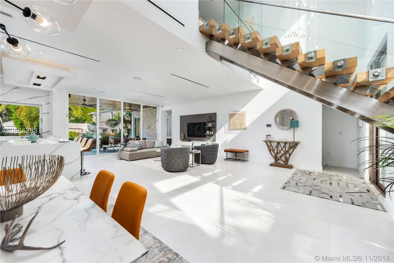 Вилла в Майами, США, 320 м² - фото 16