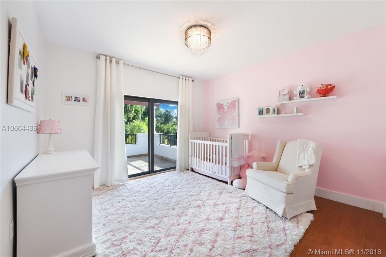 Вилла в Майами, США, 340 м² - фото 6